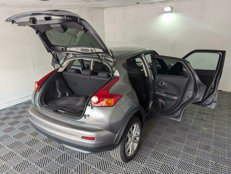 Nissan Juke 1.6L Acenta Red #10