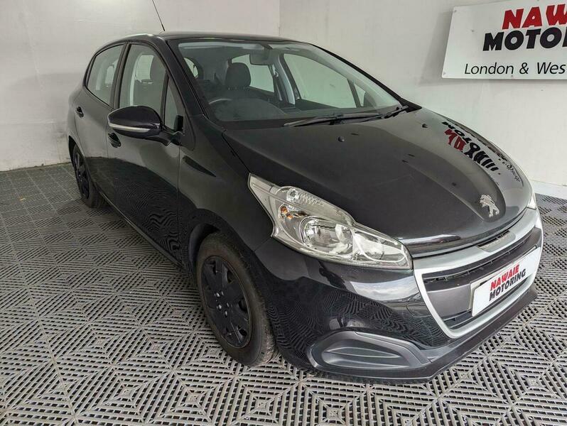 Peugeot 208 1.0 Puretech Access A Black