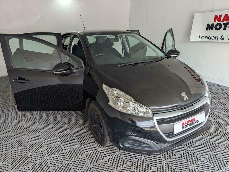 Peugeot 208 1.0 Puretech Access A Black #6