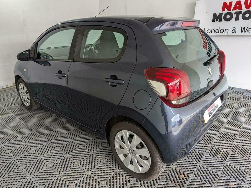 Peugeot 108  White #17