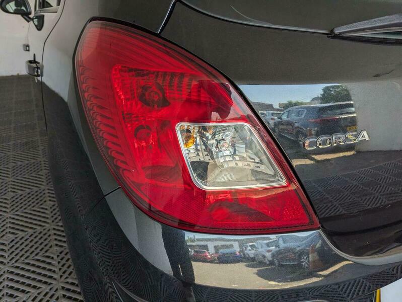 Vauxhall Corsa 1.2 16V Excite Euro 5 Ac Black #27