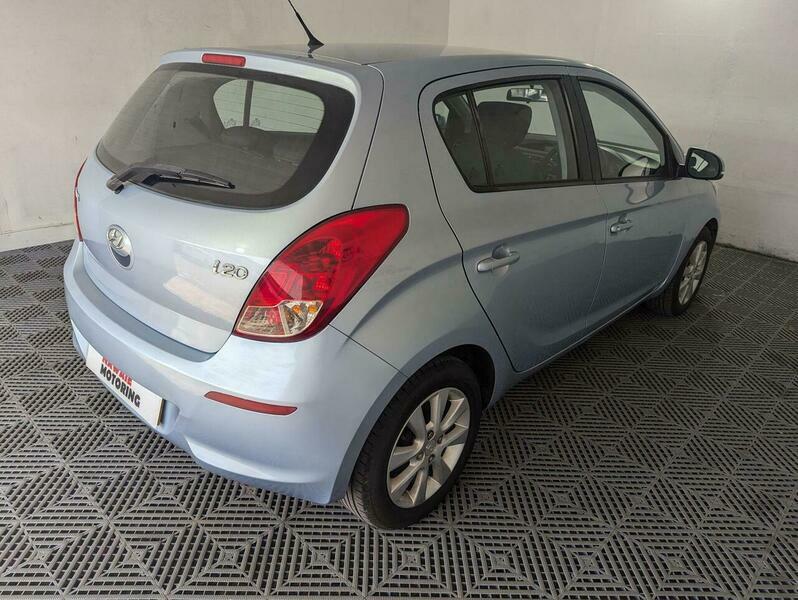Hyundai I20 1.2 1.2 Active Red #9