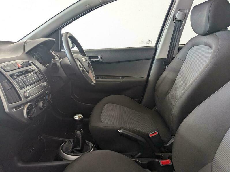 Hyundai I20 1.2 1.2 Active Red #32