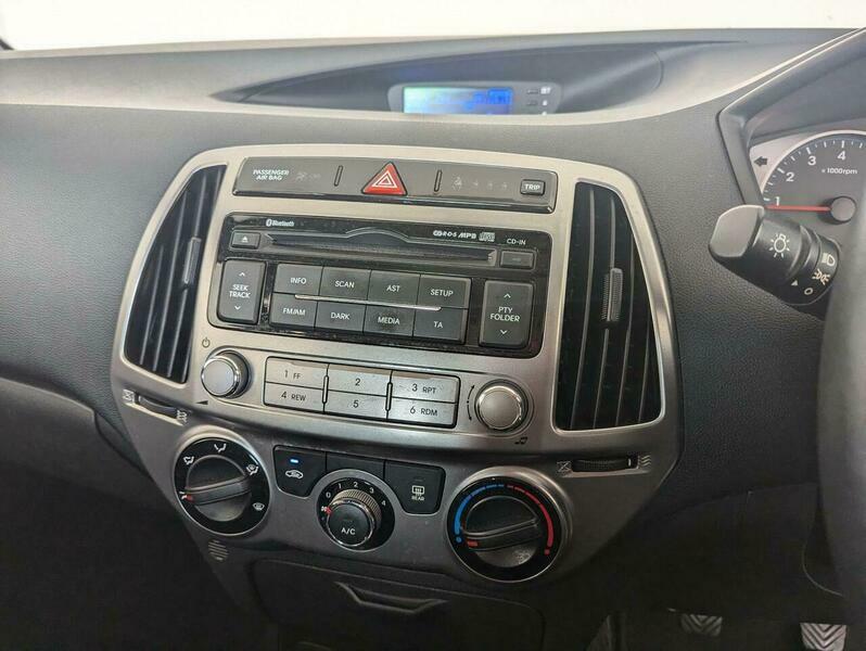 Hyundai I20 1.2 1.2 Active Red #28