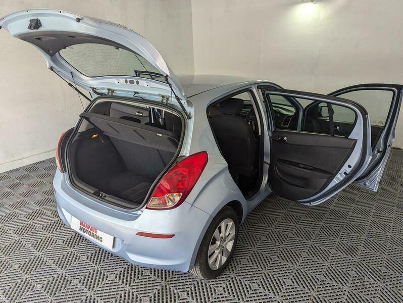 Hyundai I20 1.2 1.2 Active Red #10