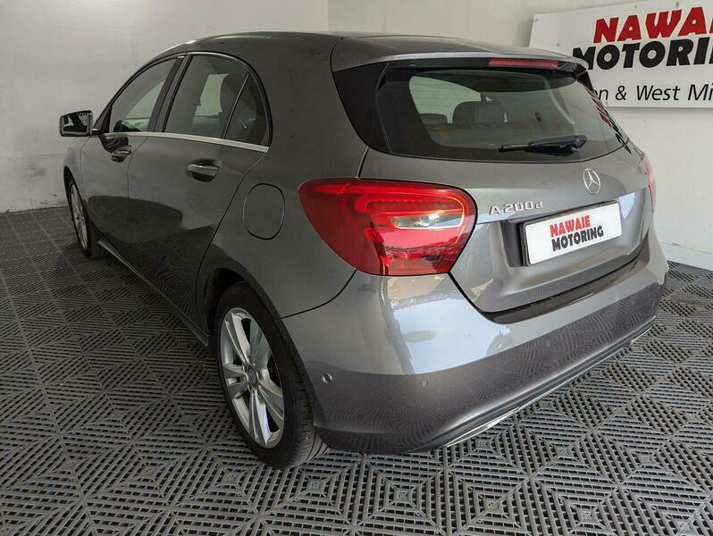 Mercedes-Benz A Class 2.1 A200d Sport Executive Grey #4