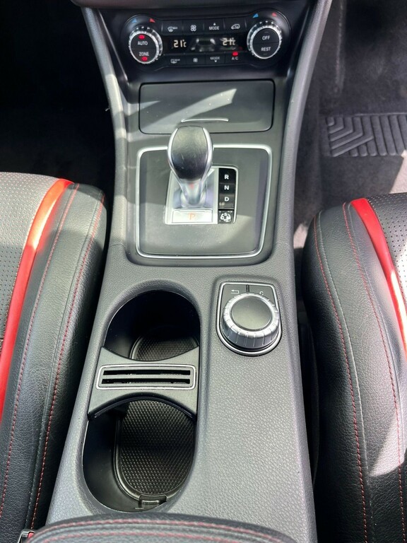 Mercedes-Benz CLA Class Amg Black #23