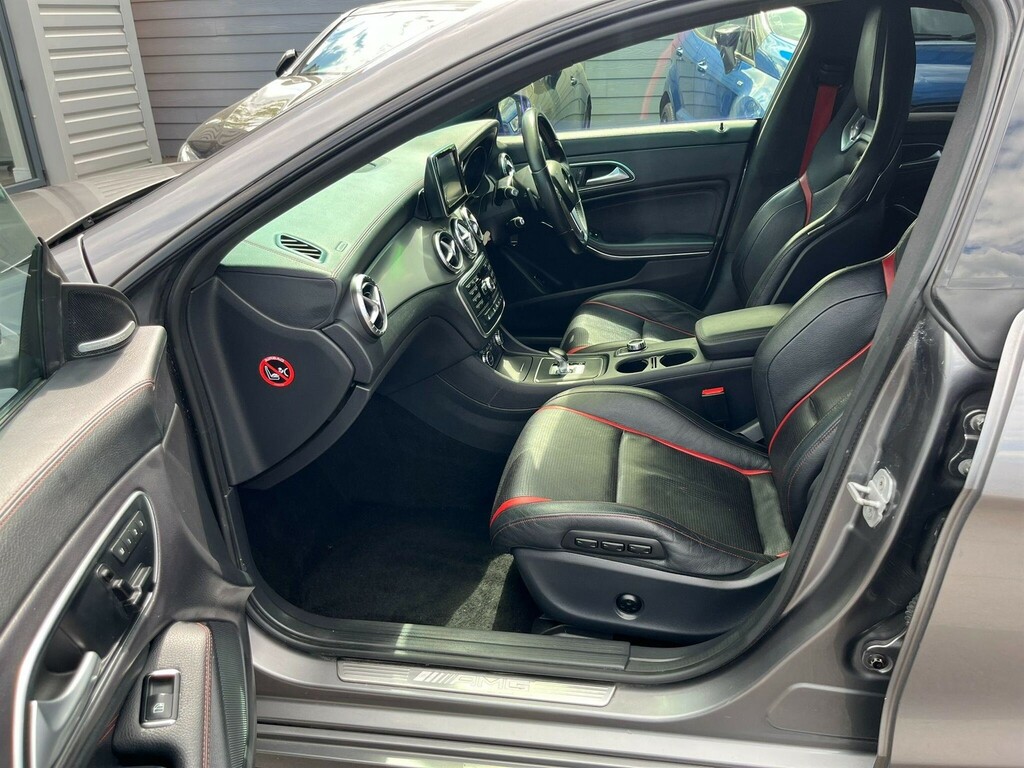 Mercedes-Benz CLA Class Amg Black #25