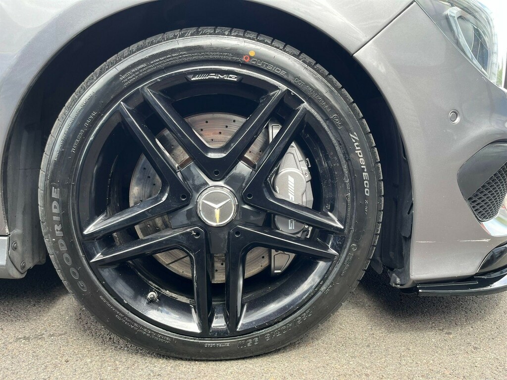 Mercedes-Benz CLA Class Amg Black #38