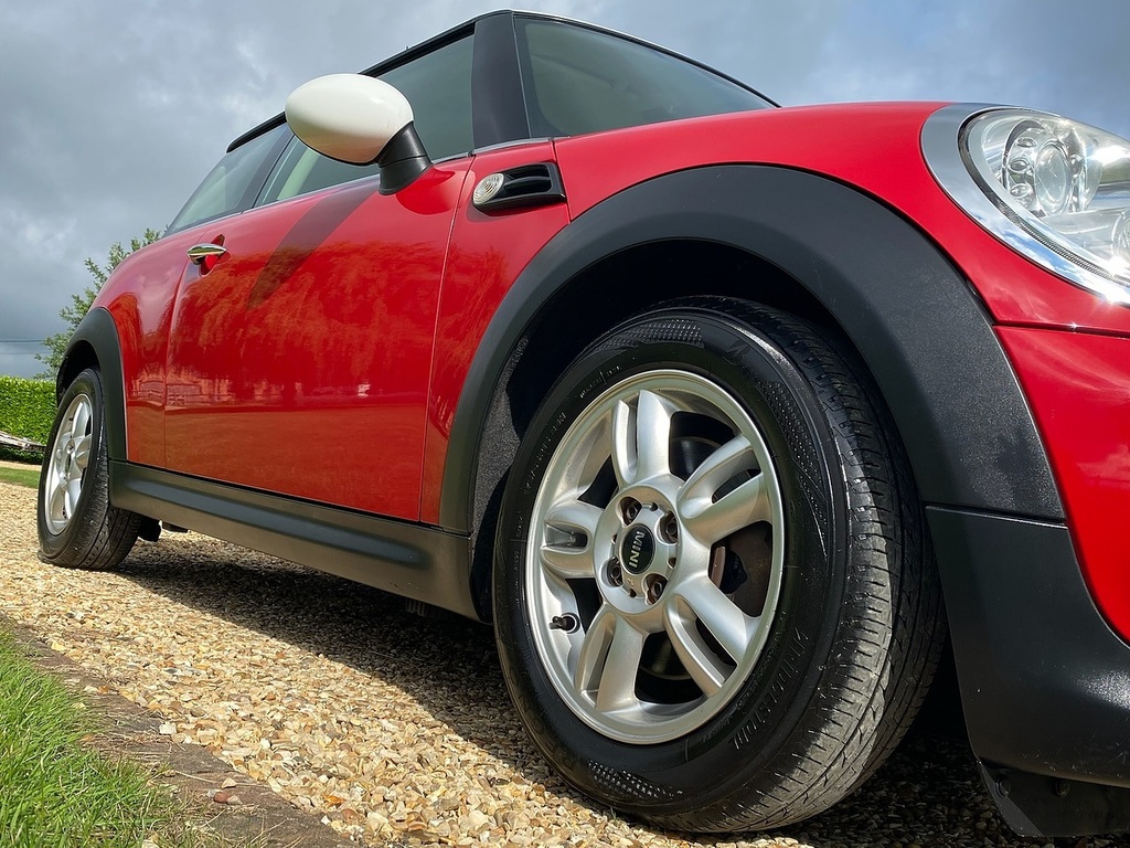 Mini Hatch Cooper Red #2