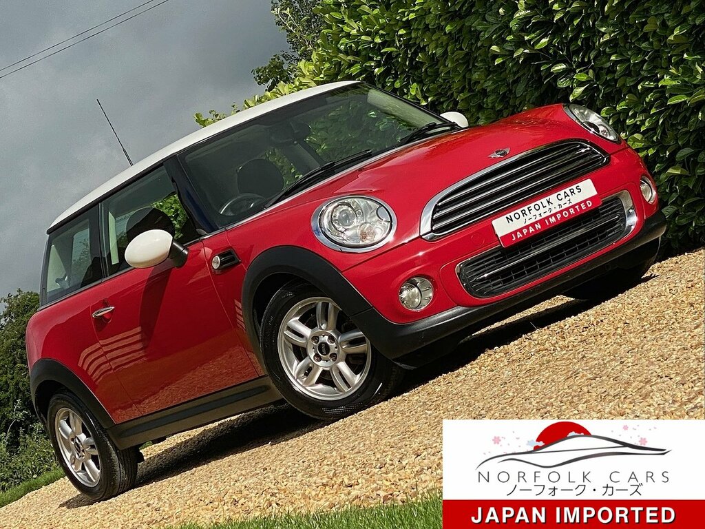 Mini Hatch Cooper Red