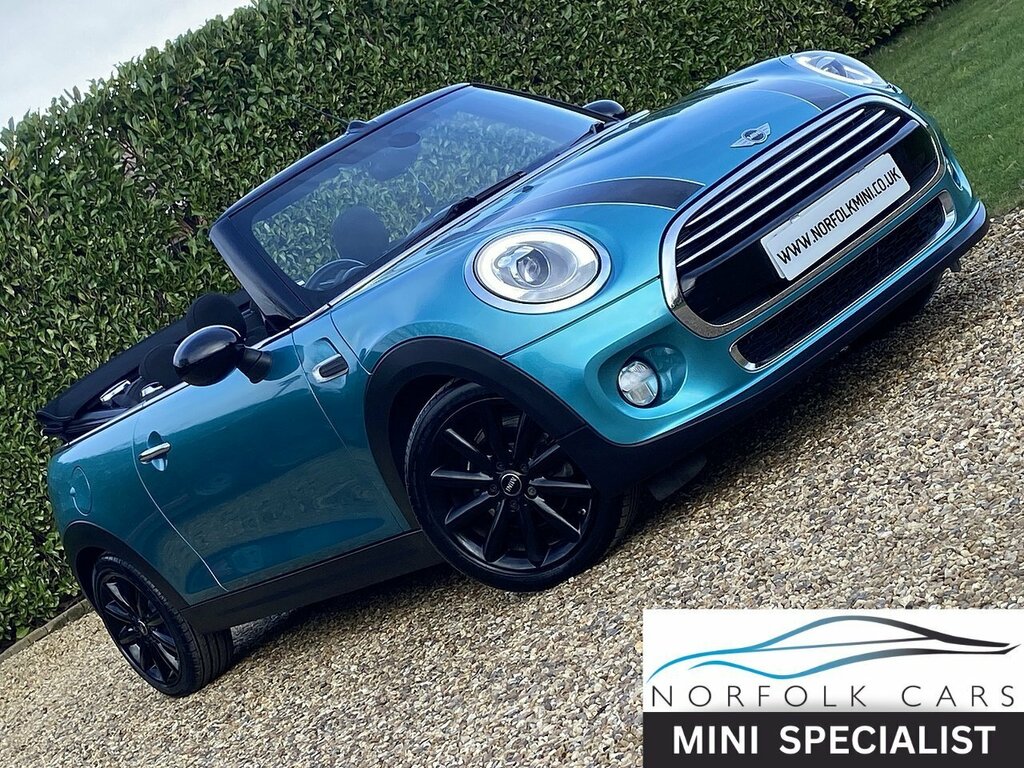Mini Convertible Cooper Blue