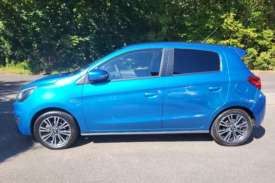Mitsubishi Mirage Hatchback 1.2 4 Hatchback Cvt Euro Blue #3