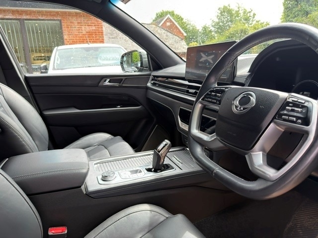 SsangYong Rexton 2.2 K40 Grey #10