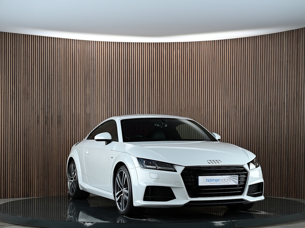 Audi TT Tfsi S Line Coupe 1.8 White #4