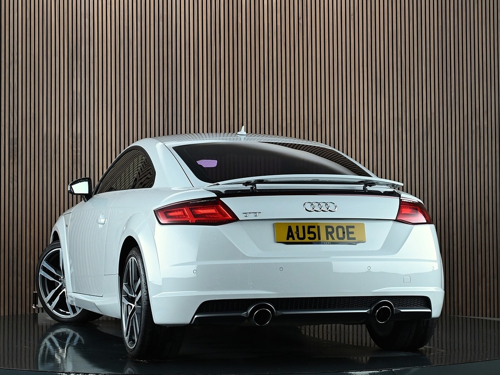 Audi TT Tfsi S Line Coupe 1.8 White #2