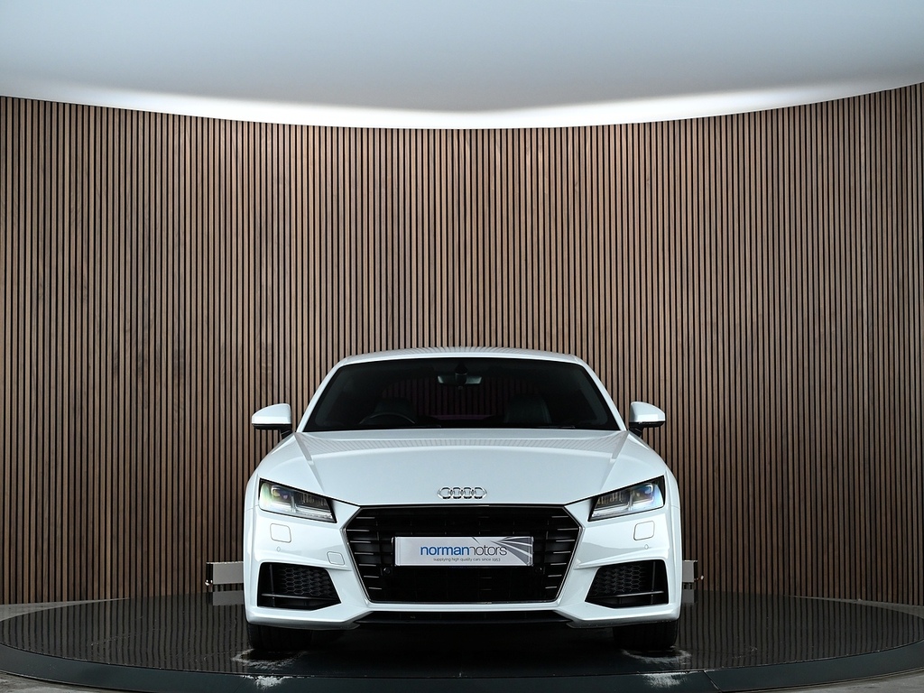 Audi TT Tfsi S Line Coupe 1.8 White #5