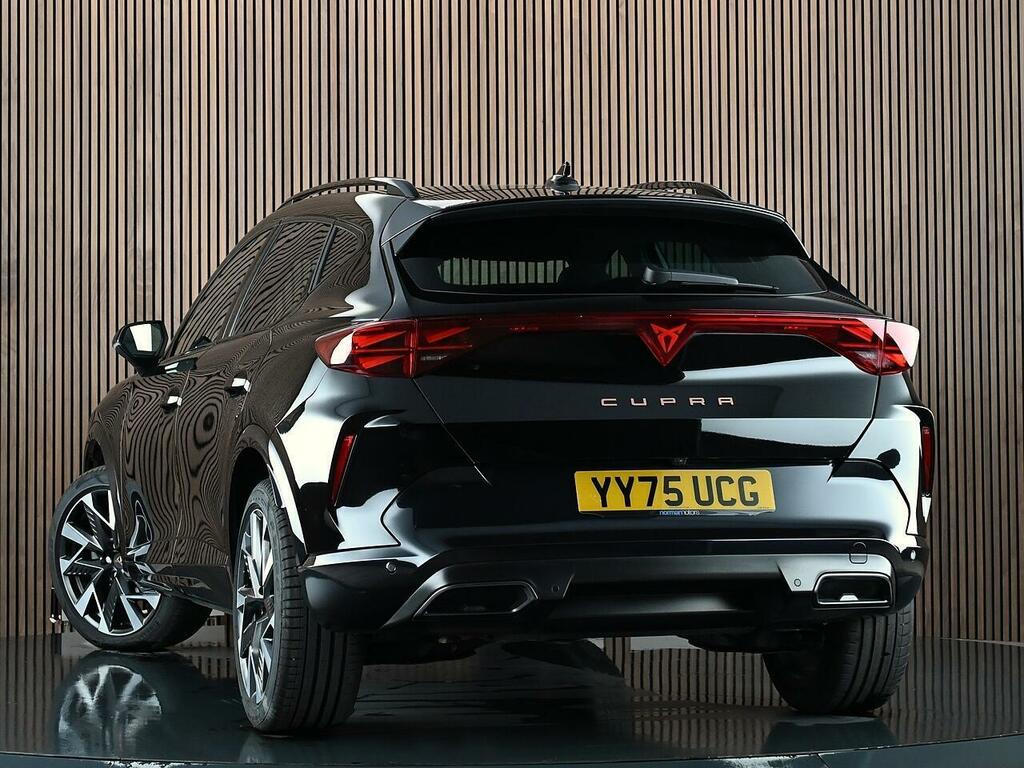 Cupra Formentor 1.5 Etsi V2 Suv Hybrid Dsg Euro 6 Ss YY75UCG Black #2