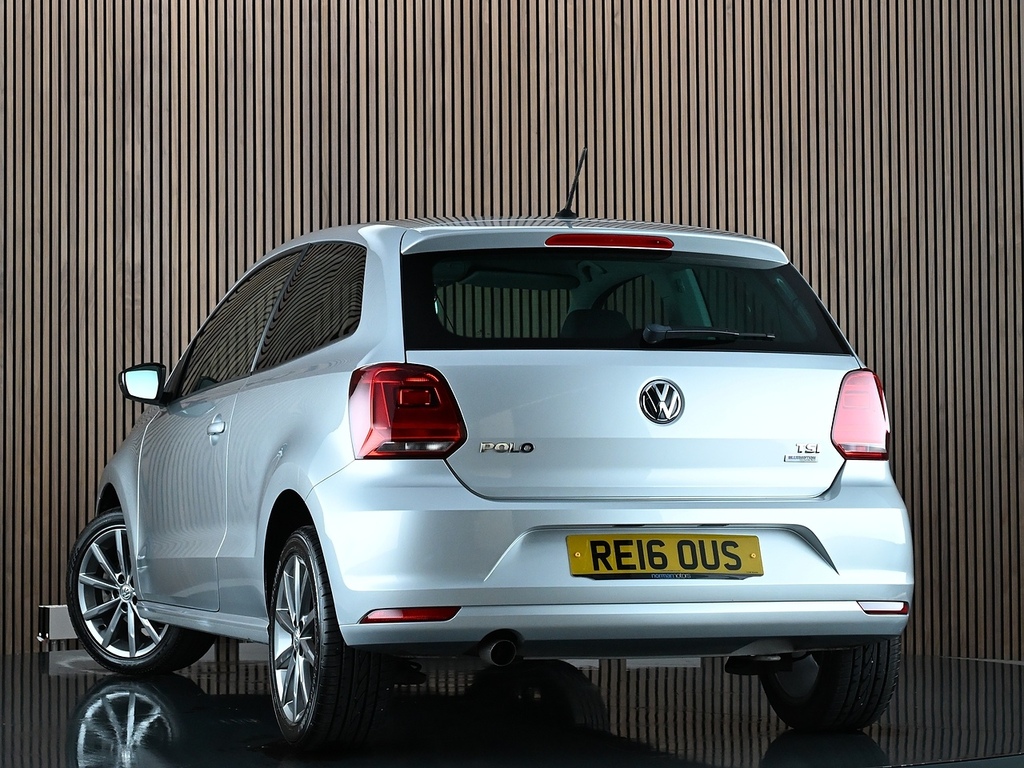 Volkswagen Polo Tsi Bluemotion Tech Se Design Hatchback 1.2 RE16OUS Silver #2