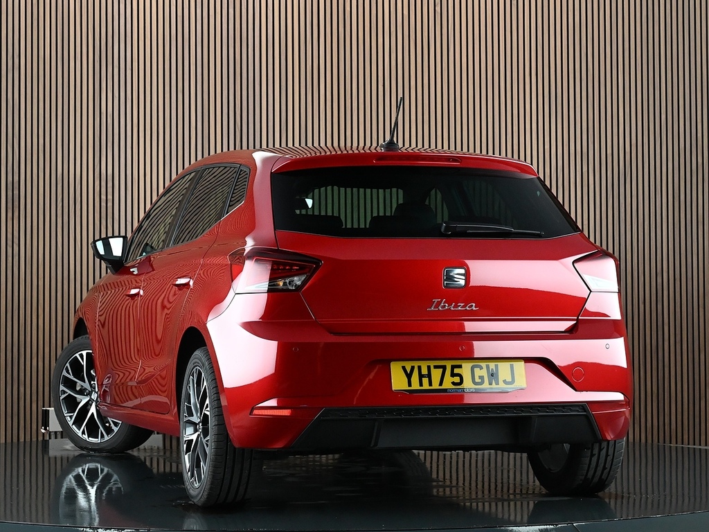 Seat Ibiza 1.0 Tsi Xcellence Hatchback Dsg Euro 6 YH75GWJ Red #2