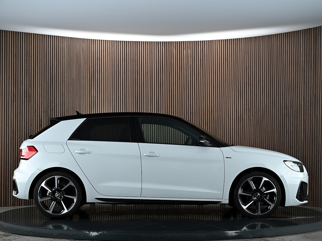 Audi A1 25 Tfsi Black Edition S Tronic  #10