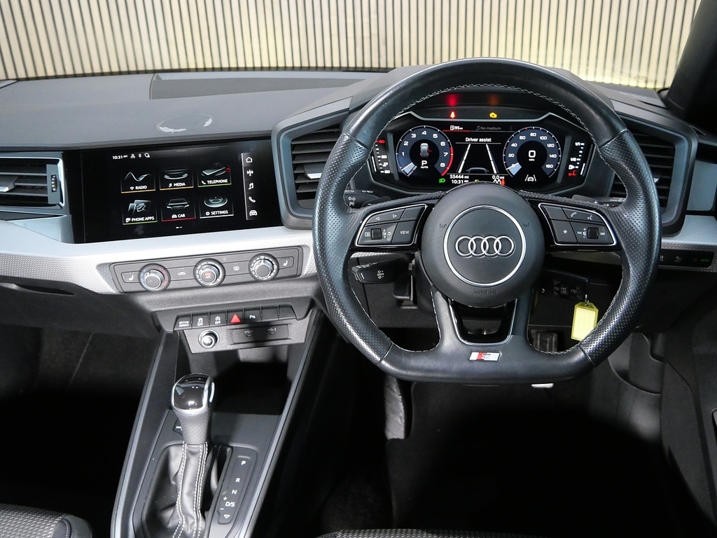 Audi A1 25 Tfsi Black Edition S Tronic  #25