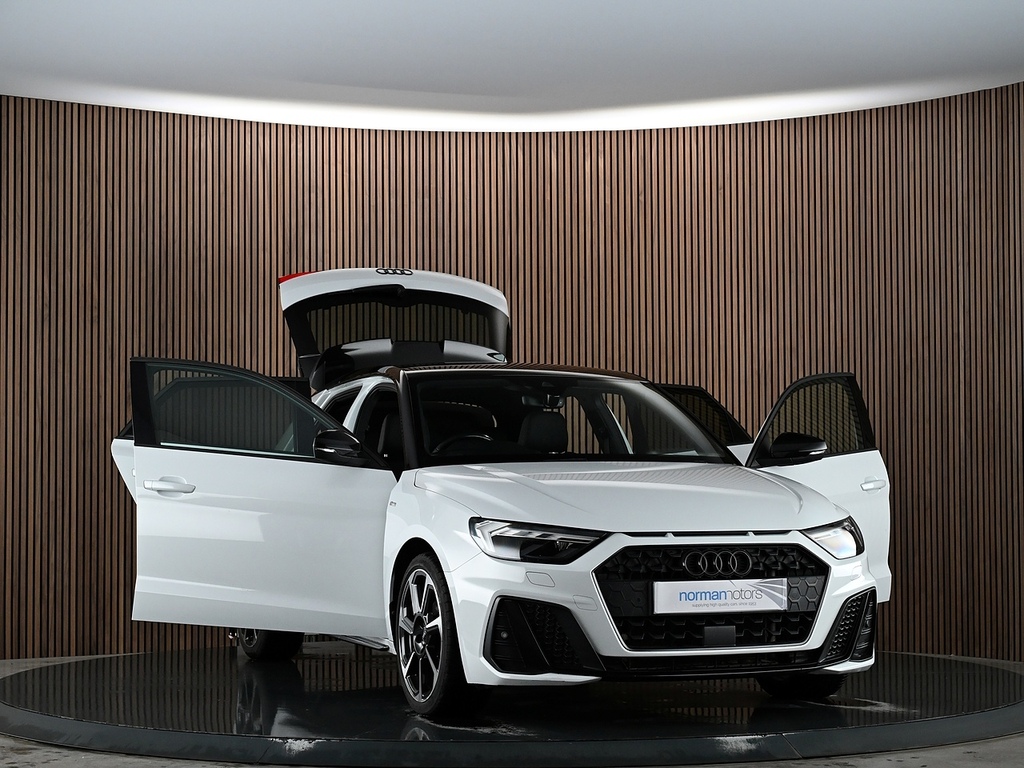 Audi A1 25 Tfsi Black Edition S Tronic  #12