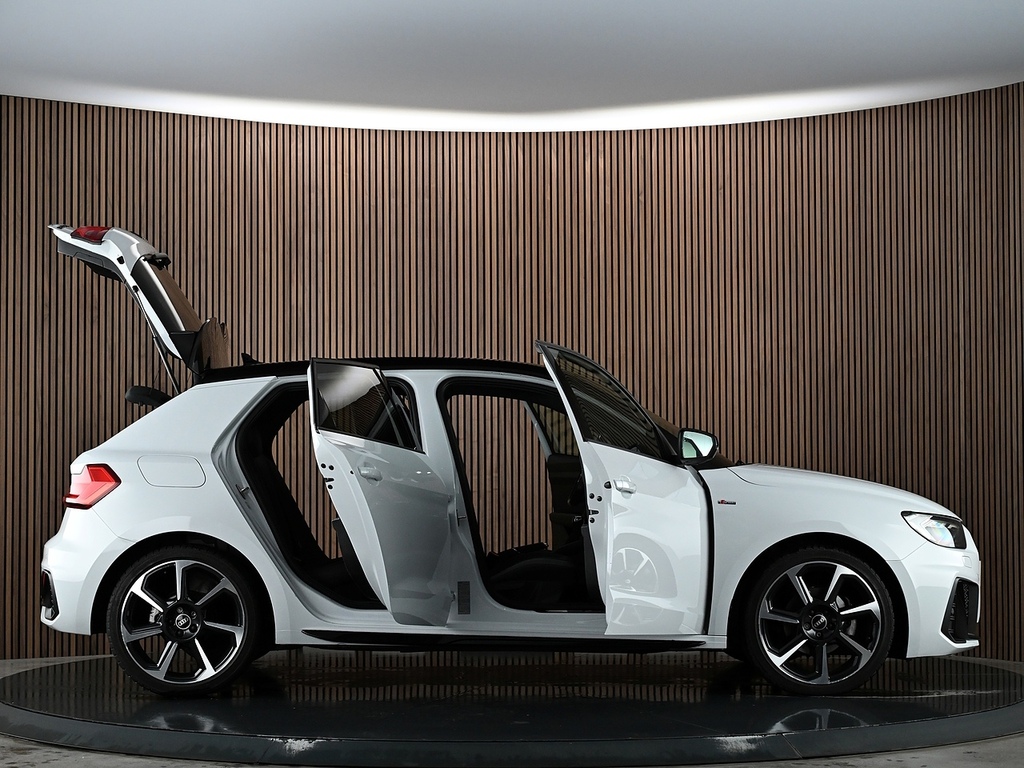 Audi A1 25 Tfsi Black Edition S Tronic  #18