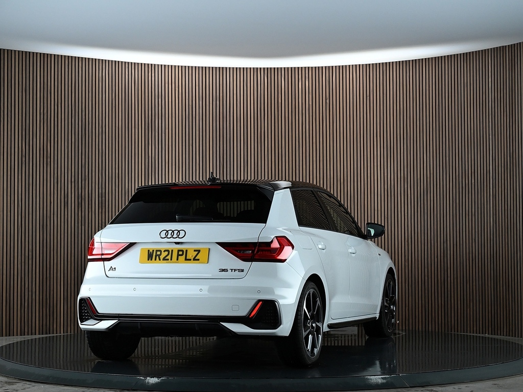 Audi A1 25 Tfsi Black Edition S Tronic  #9