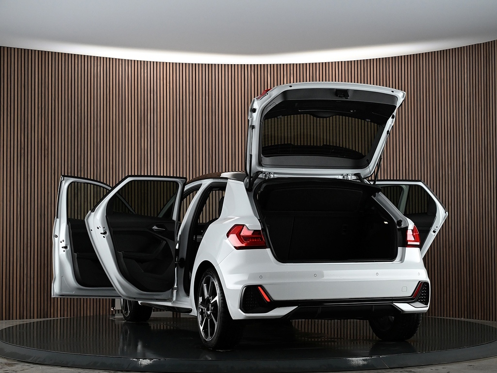 Audi A1 25 Tfsi Black Edition S Tronic  #15