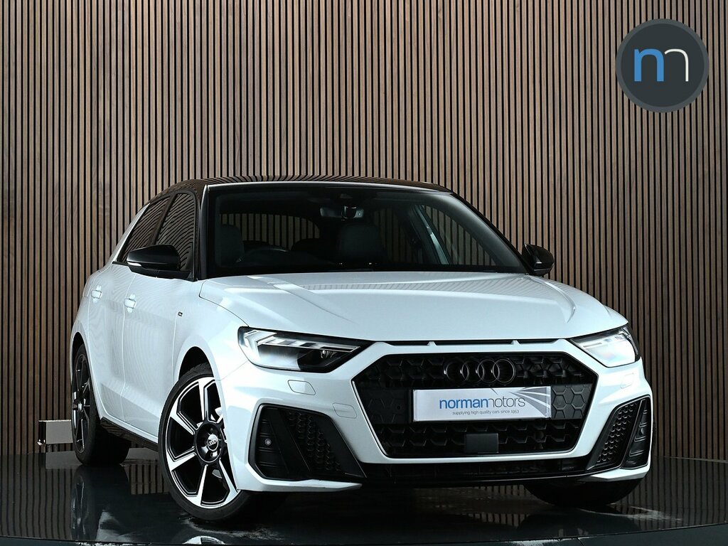 Audi A1 1.5 Tfsi 35 Black Edition Sportback S T White