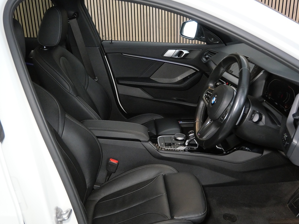 BMW 1 Series 118I M Sport  #28