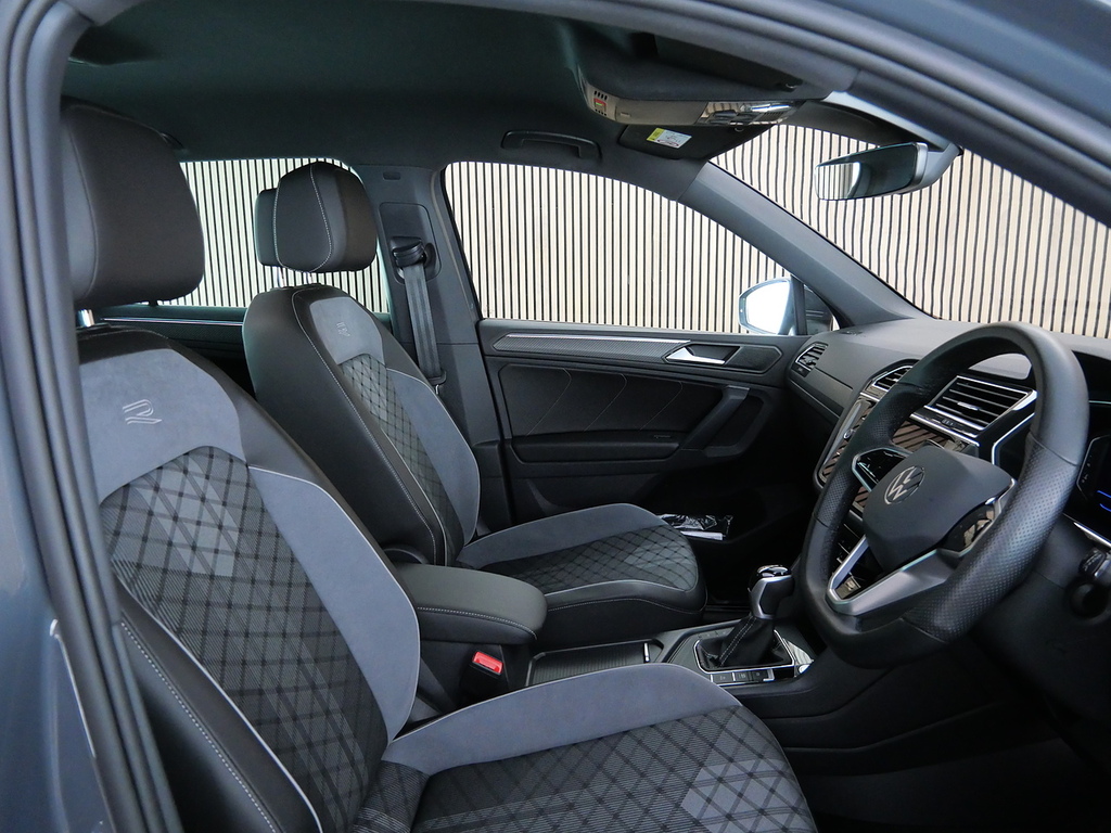 Volkswagen Tiguan 2023 Volkswagen Tiguan 2.0 Elegance Tdi 150 Dsg Blue #29