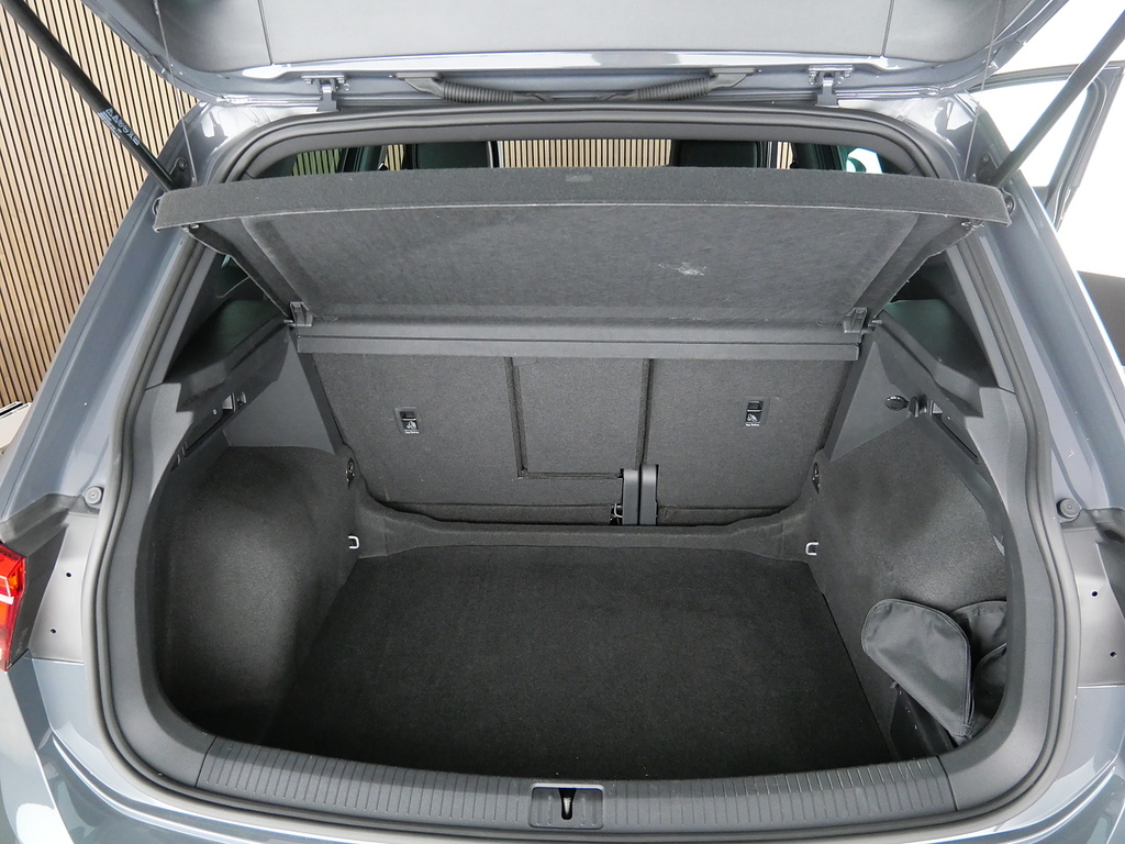 Volkswagen Tiguan 2023 Volkswagen Tiguan 2.0 Elegance Tdi 150 Dsg Blue #44