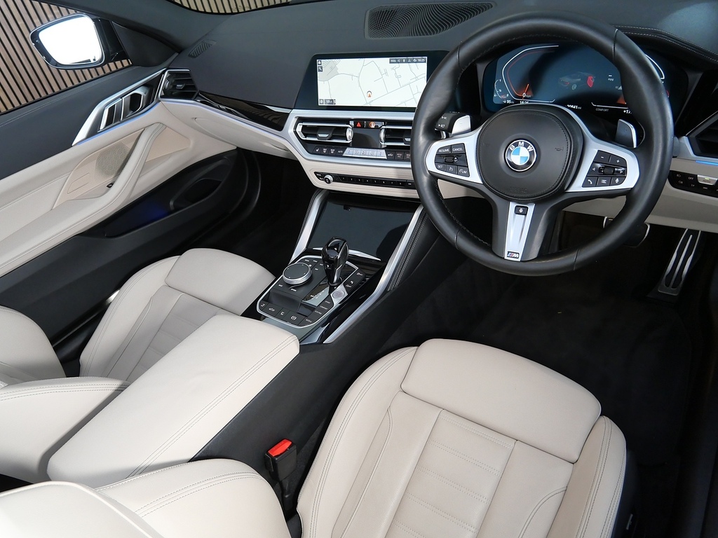 BMW 4 Series 420I M Sport Black #3