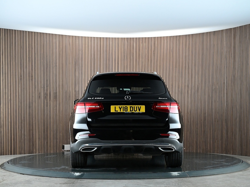 Mercedes-Benz GLC Class 2.0 Glc 250 4Matic Amg Line Premium 208 Bhp Blue #7