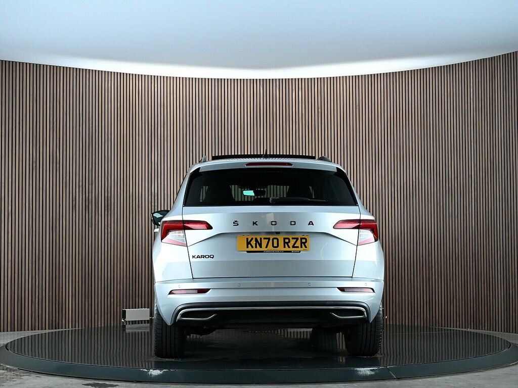Skoda Karoq 1.5 Tsi Se Silver #8