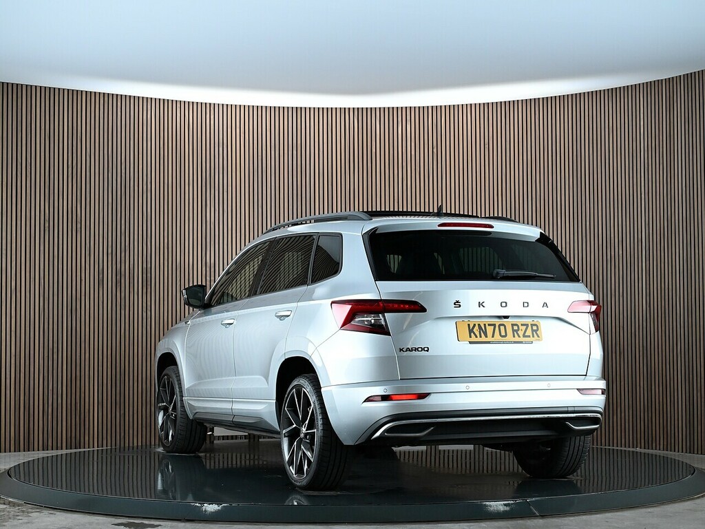 Skoda Karoq 1.5 Tsi Se Silver #7