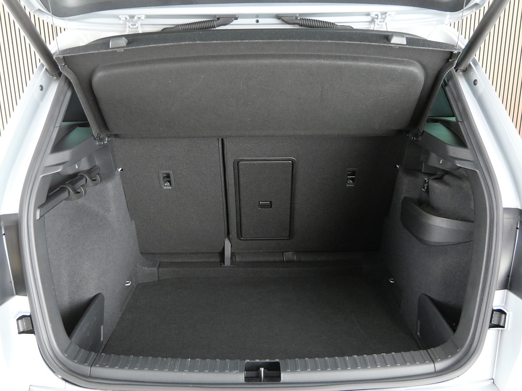 Skoda Karoq 1.5 Tsi Se Silver #42