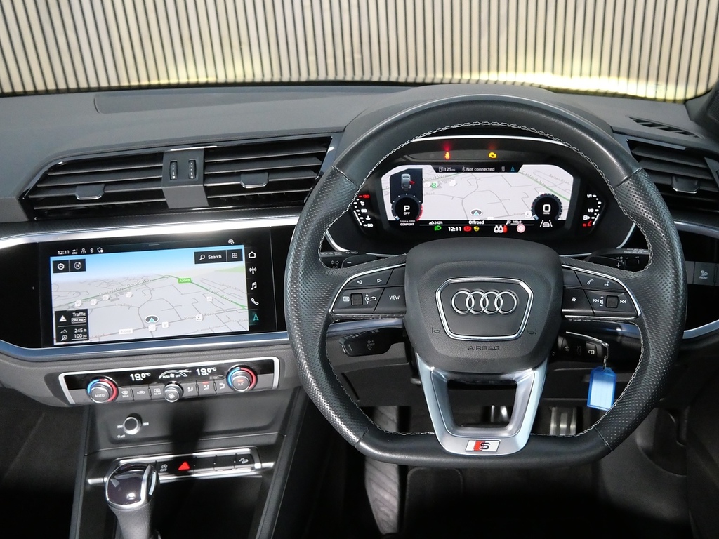 Audi Q3 35 Tdi S Line S Tronic Grey #25
