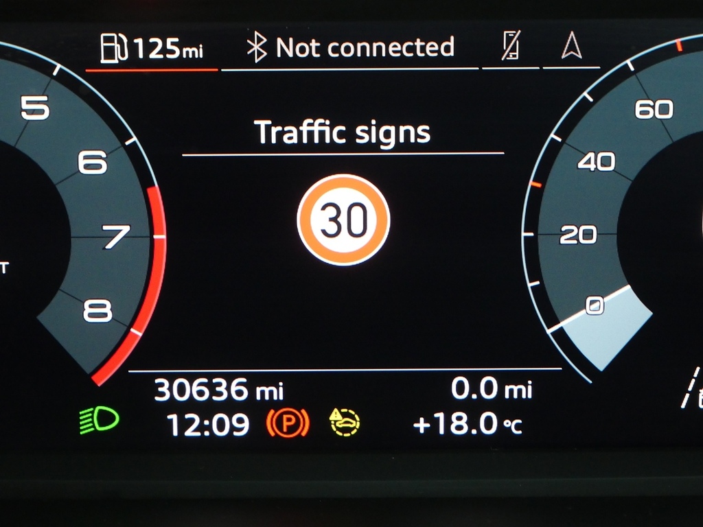 Audi Q3 35 Tdi S Line S Tronic Grey #43