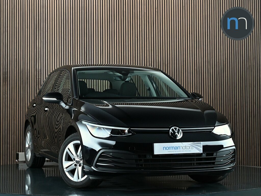 Volkswagen Golf 1.0 Etsi Mhev Life Hatchback Hybrid Dsg Black