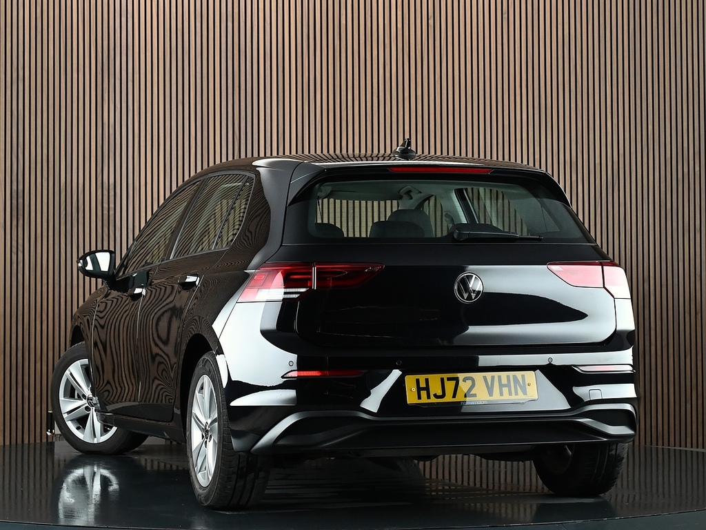 Volkswagen Golf 1.0 Etsi Mhev Life Hatchback Hybrid Dsg HJ72VHN Black #2