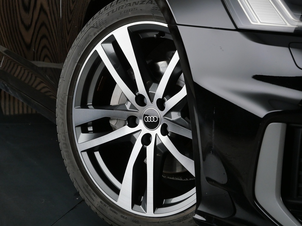 Audi A6 Saloon Tdi Black Edition Grey #20