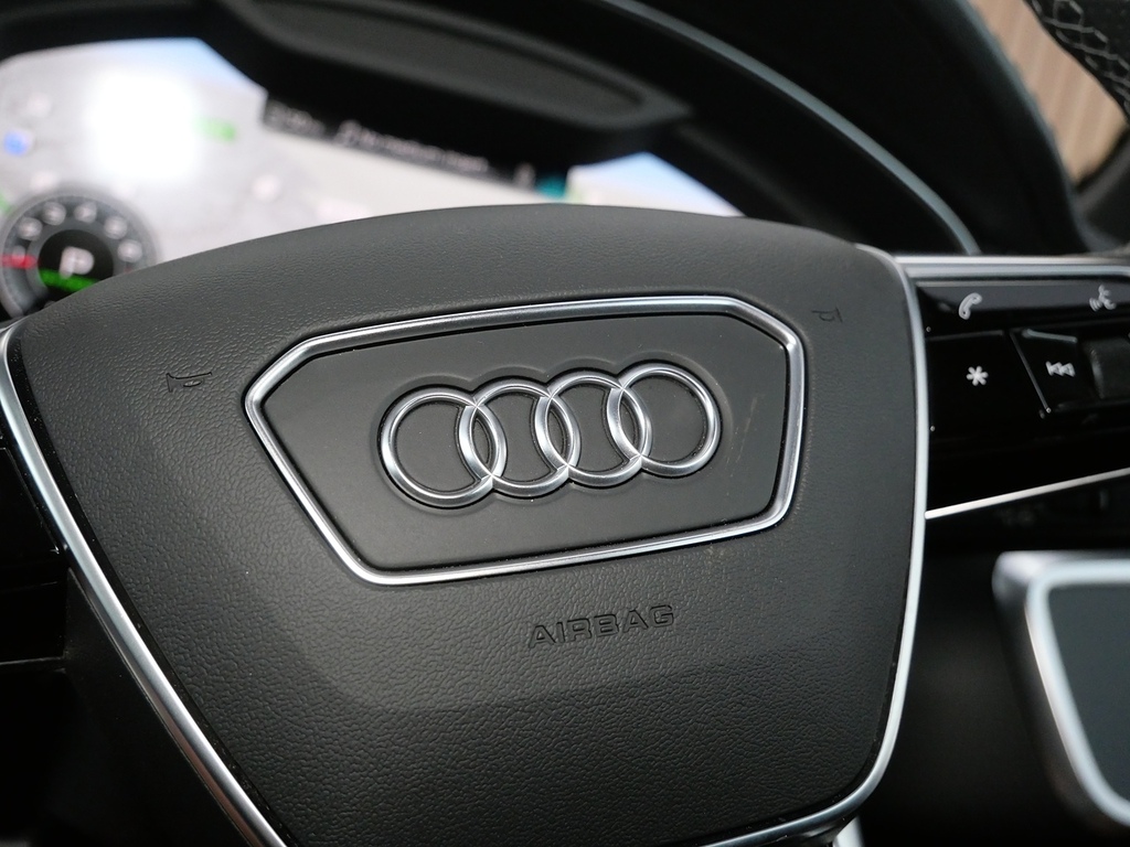 Audi A6 Saloon Tdi Black Edition Grey #34