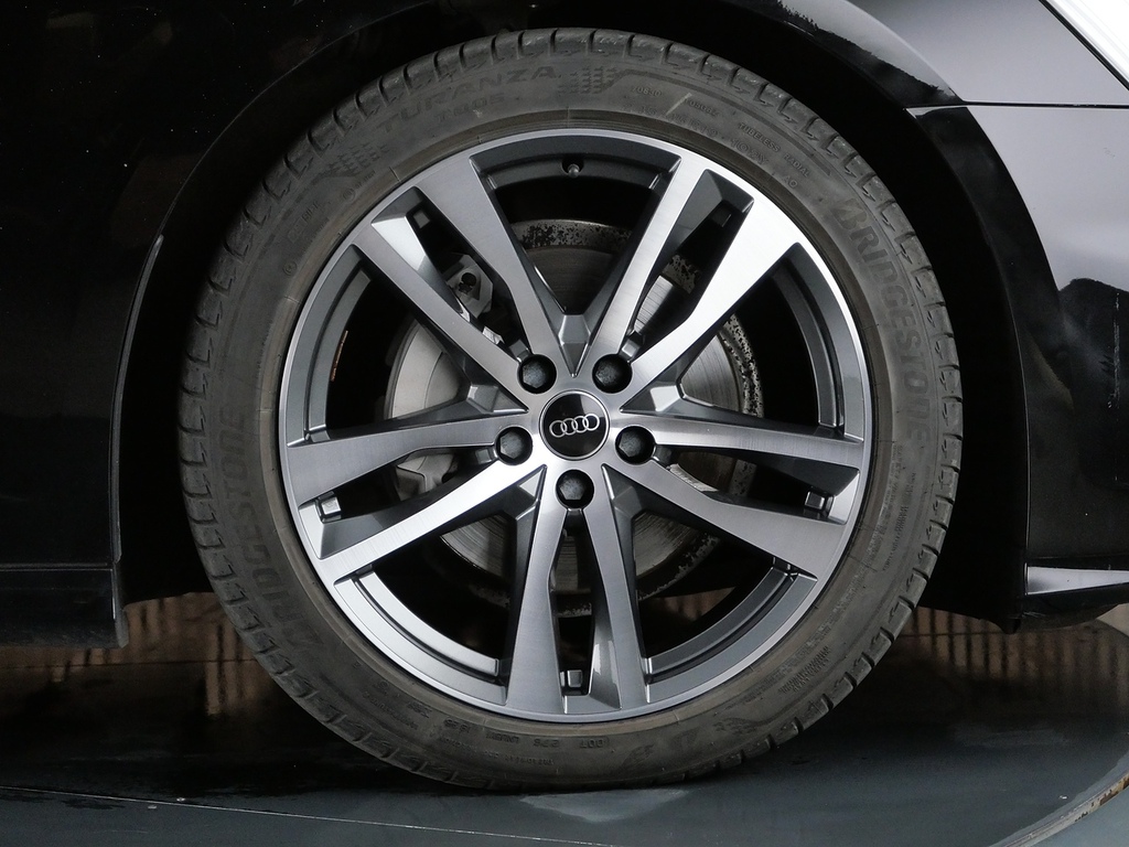 Audi A6 Saloon Tdi Black Edition Grey #43