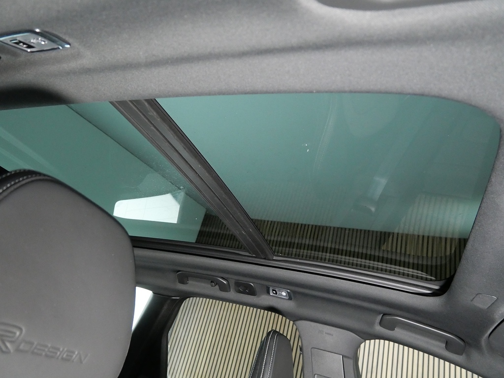 Volvo XC60 T5 Awd R-design Grey #31