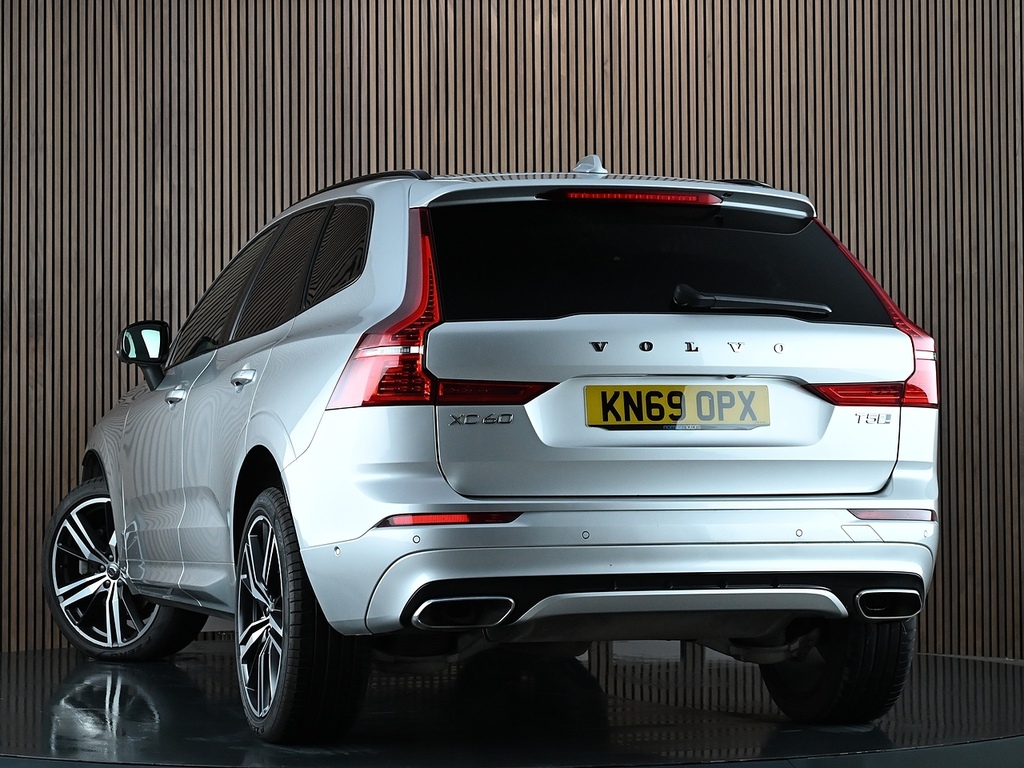 Volvo XC60 2.0 T5 R-design Pro Suv Awd Euro 6 Silver #2