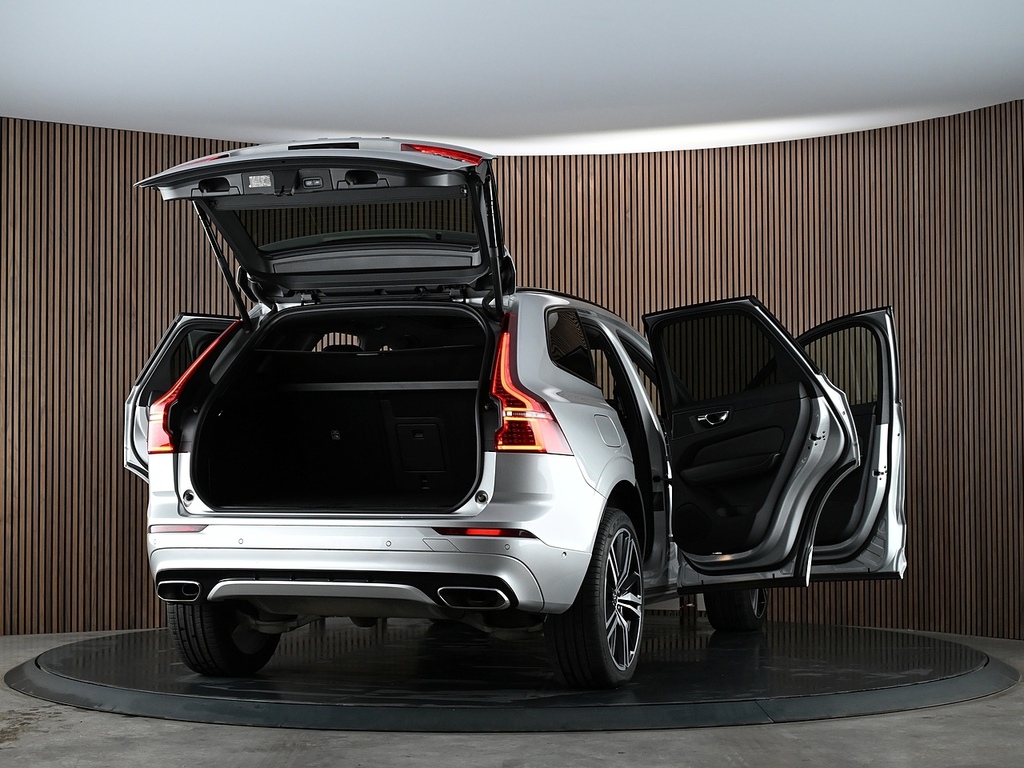 Volvo XC60 T5 Awd R-design Grey #17