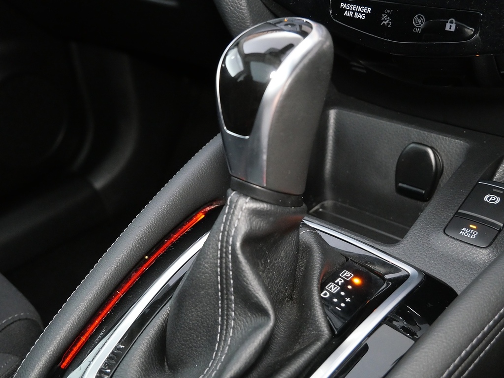 Nissan Qashqai Acenta Premium Di Black #32